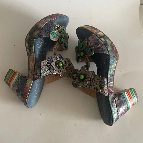 Spring Step Colorful Floral Heeled Sandals - Picture 7 of 10